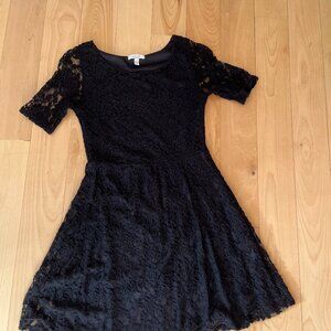Black Delias Dress, super cute & flattering, lace sleeves